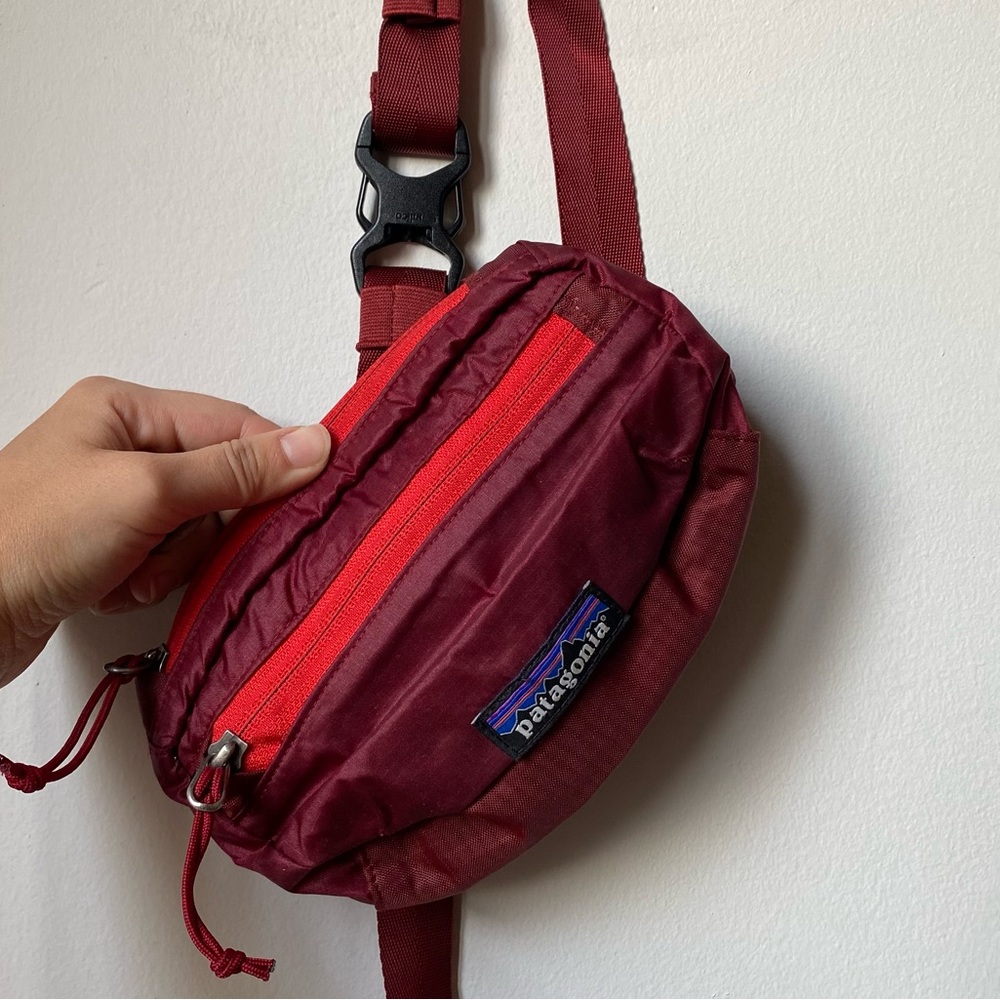 Patagonia Lightweight Travel Mini Hip Pack - Red Fanny Pack